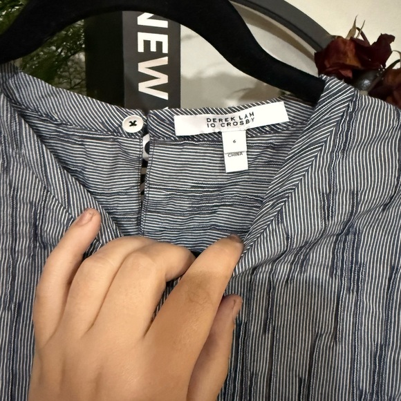 Derek Lam Io crosby Gray Textured Short Sleeve Tee size 6 - Picture 4 of 8